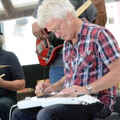 Lap slide guitarist Tommy Stiles. Photo by Tim Parsons / Tahoe Onstage
