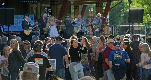 The Blues Monsters and guests welcome 700 friends to Palisades Tahoe's Bluesdays 2022.
Tahoe Onstage photos by Tim Parsons